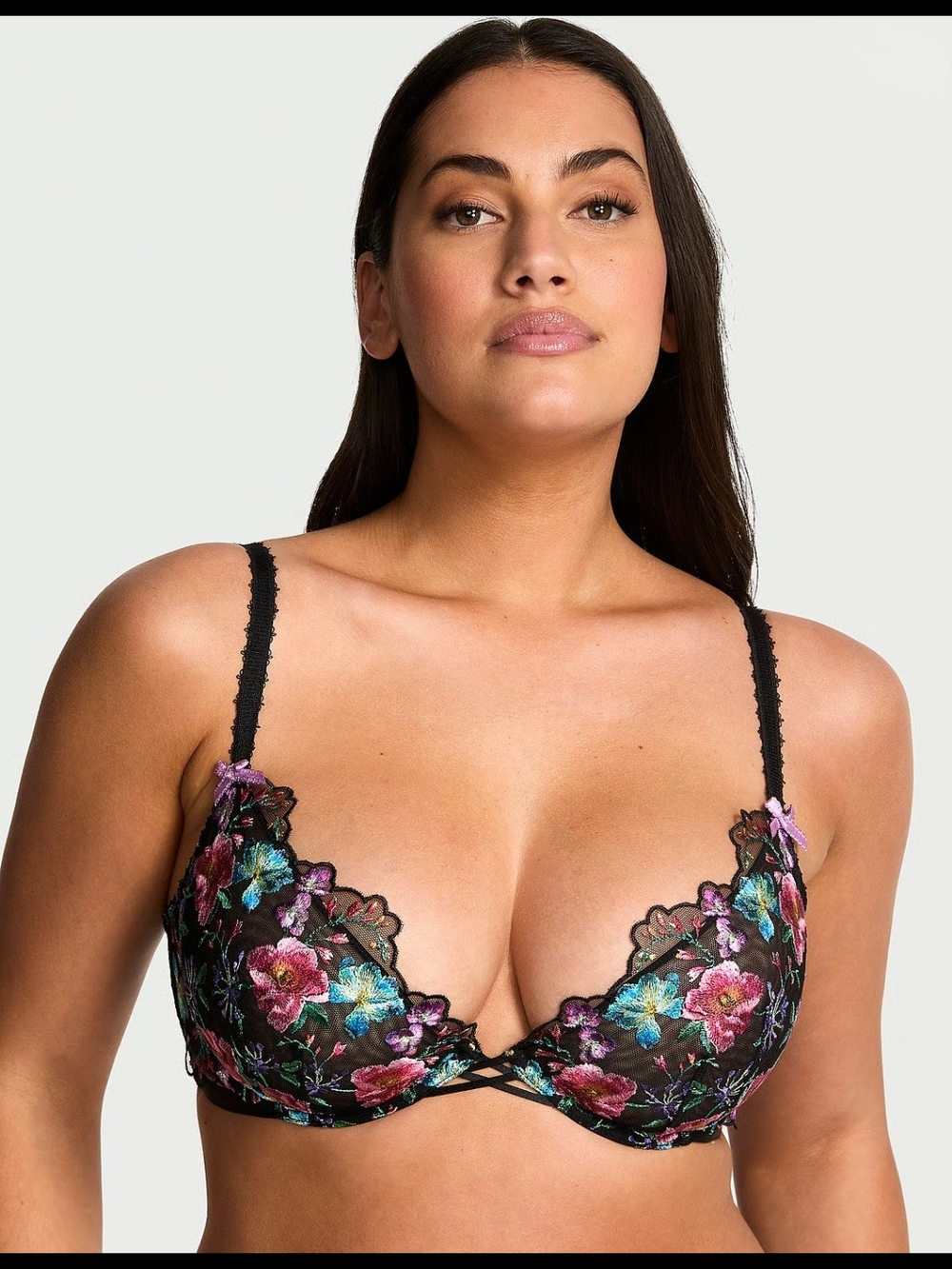 NEW Victoria's Secret Very Sexy Low Cut Demi Bra w/Floral Embroidery 32D